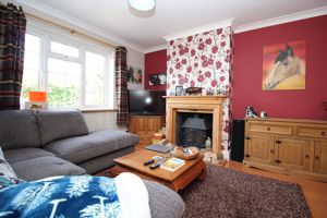 Living Room- click for photo gallery